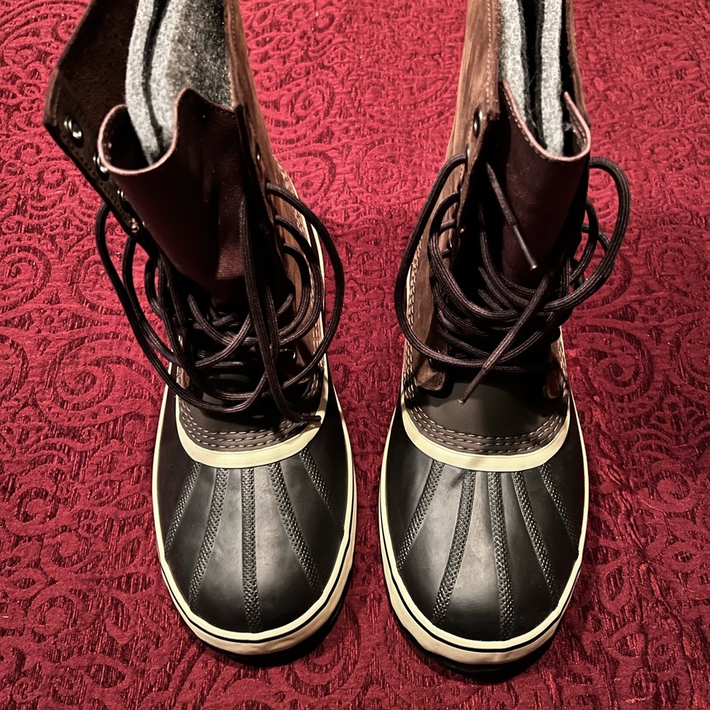 Sorel Mens Winter Boots size 12